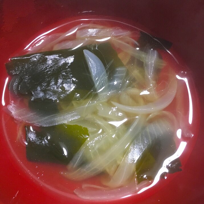 たっぷり玉ねぎの中華スープ